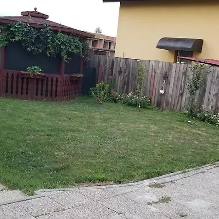 Casa Merilor I & Ii Villa *