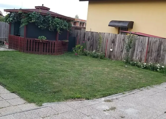 Casa Merilor I & Ii Villa *