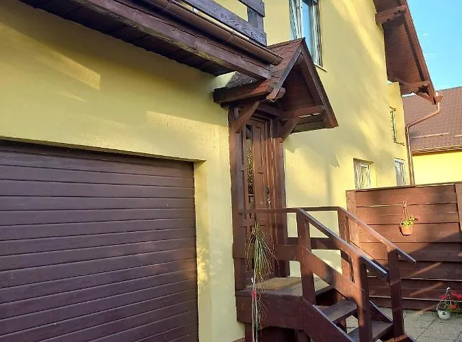 Casa Merilor I & Ii * Брашов